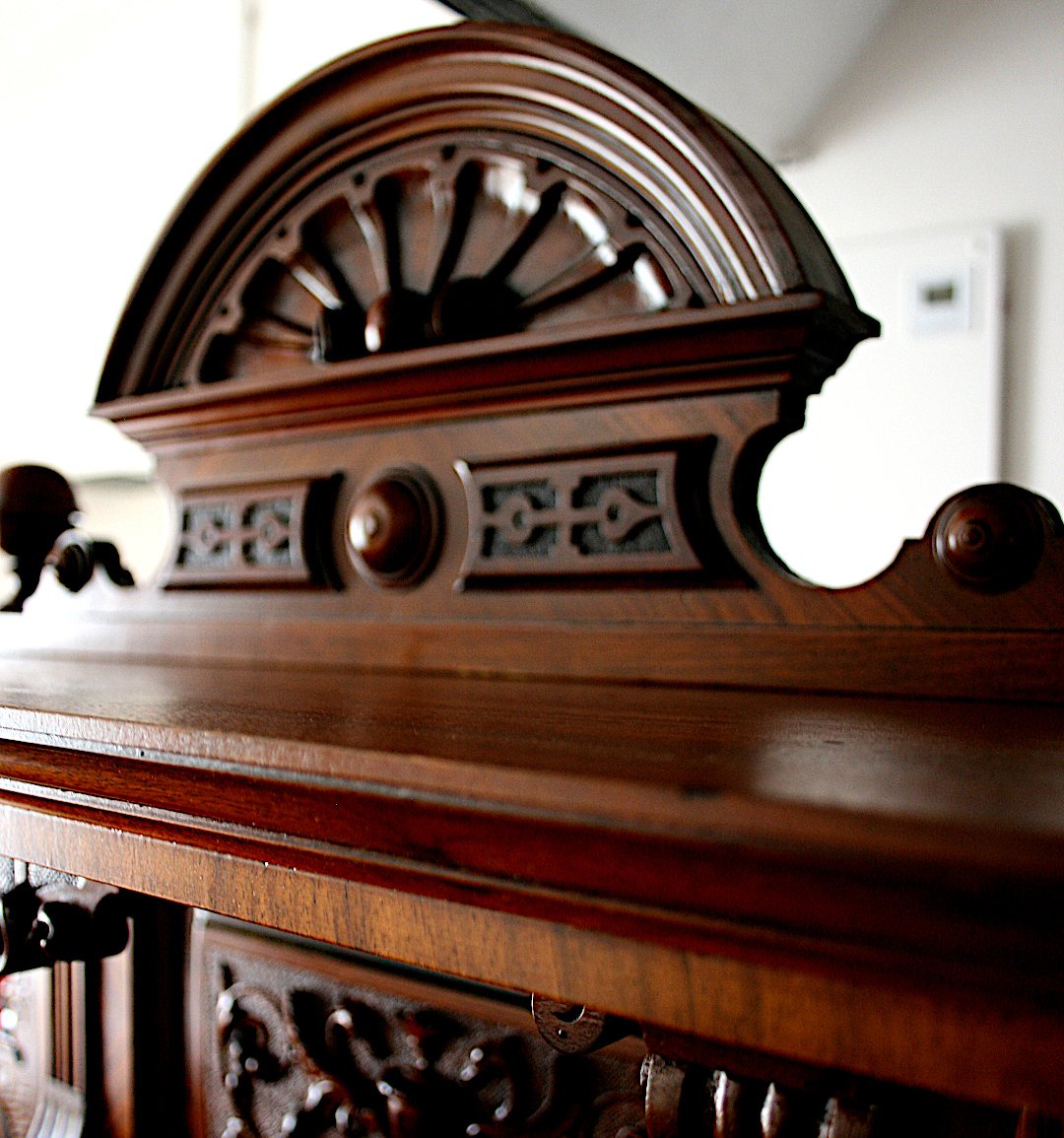 Gruenderzeit Aufsatzvertiko Gruenderzeit Aufsatzvertiko